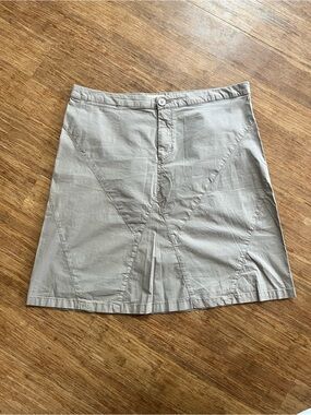 Horny Toad Skirt Sz 10 Light Grey A-Line Casual Outdoor Lightweight